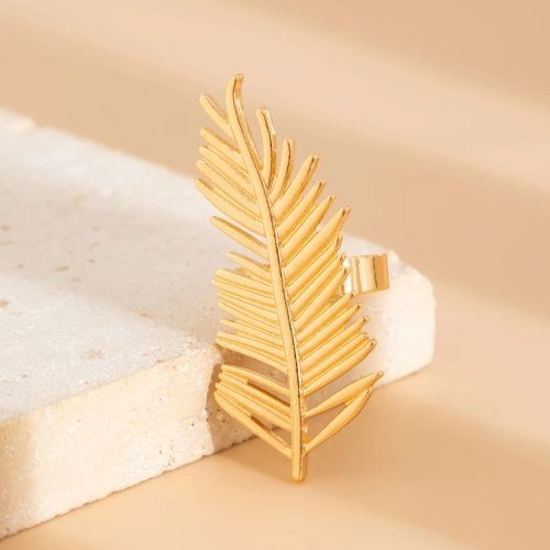 Anillo de moda con forma de pluma – en color dorado