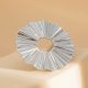 Anillo de moda con forma moderna – en color plateado